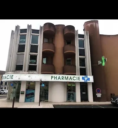 Apartament De 110m2 Au Centre De *